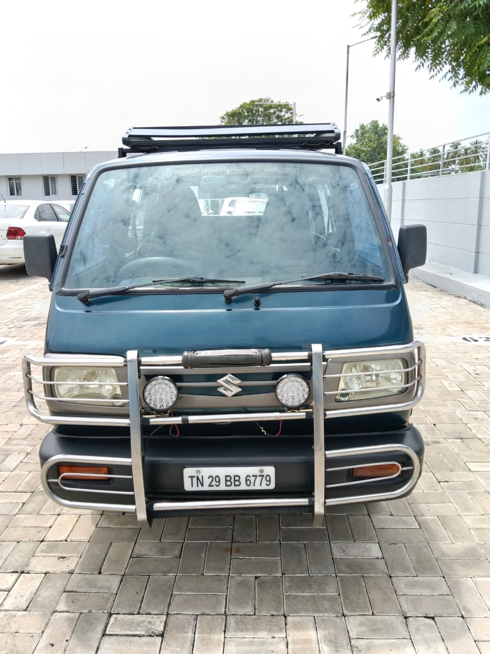 Maruti Suzuki Omni - Image 2
